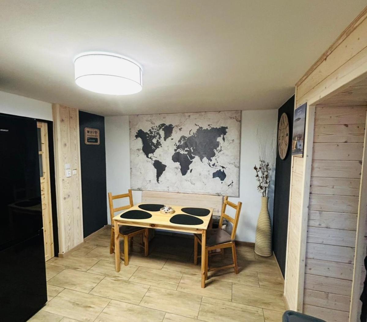 Apartman Kunst Korenov Bagian luar foto